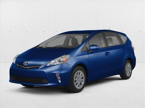 Used 2013 Toyota Prius V Two image 1