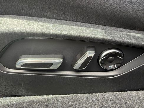 Used 2021 Acura TLX FWD image 10