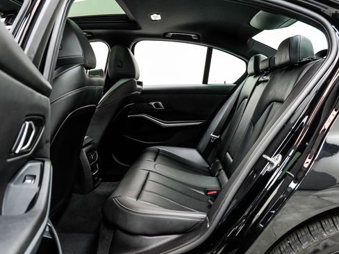 Used 2025 BMW 330i xDrive Sedan image 17