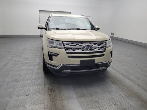 Used 2018 Ford Explorer Limited image 14