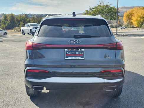 New 2025 Audi Q5 Premium image 5