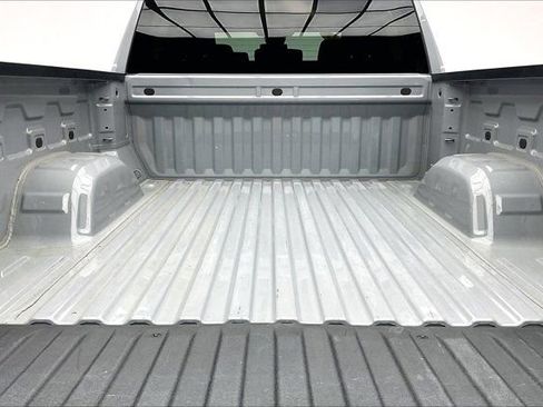 Used 2024 Chevrolet Silverado 1500 Custom image 27