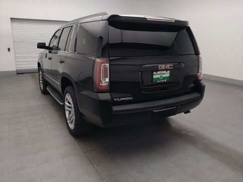 Used 2017 GMC Yukon SLT w/ Premium Edition RWD image 5