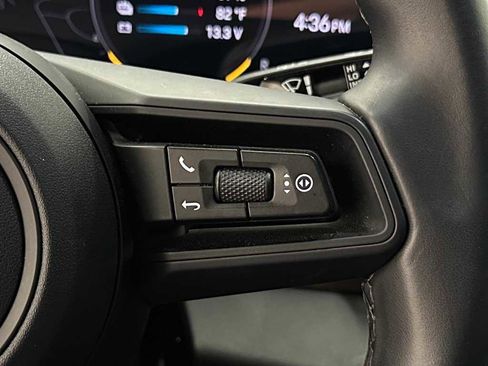 Used 2024 Porsche Taycan 4 Cross Turismo image 26