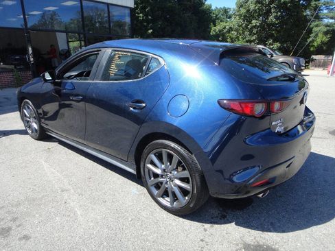 Used 2021 MAZDA MAZDA3 s image 6