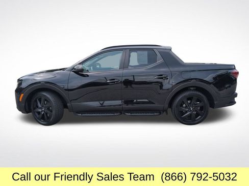 Used 2024 Hyundai Santa Cruz Night AWD/4WD image 2