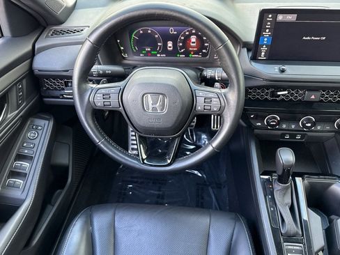 Certified 2023 Honda Accord Sport image 27