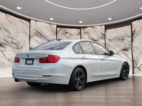 Used 2012 BMW 328i Sedan RWD image 12