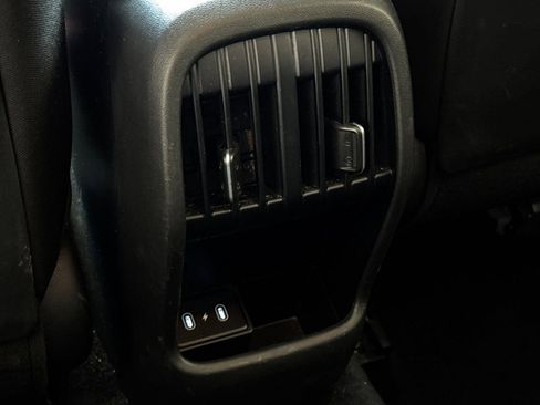 Used 2025 Hyundai Kona SEL FWD image 15