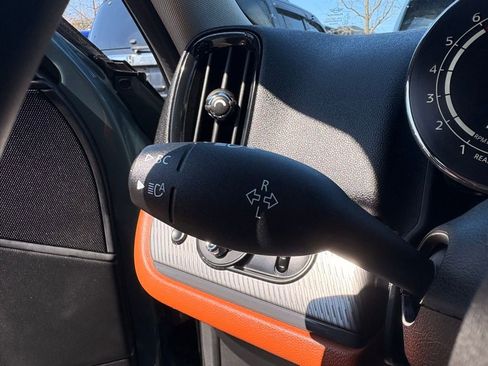 Used 2023 MINI Cooper Countryman S w/ Signature Upholstery Package image 4