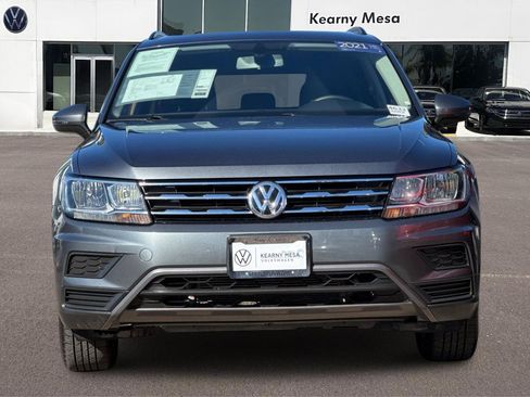 Used 2021 Volkswagen Tiguan SE image 9
