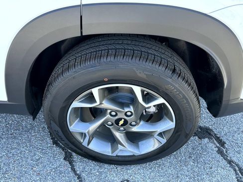 New 2026 Chevrolet Trax LT w/ Driver Confidence Package image 22