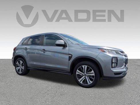 Used 2024 Mitsubishi Outlander Sport ES AWD/4WD image 3