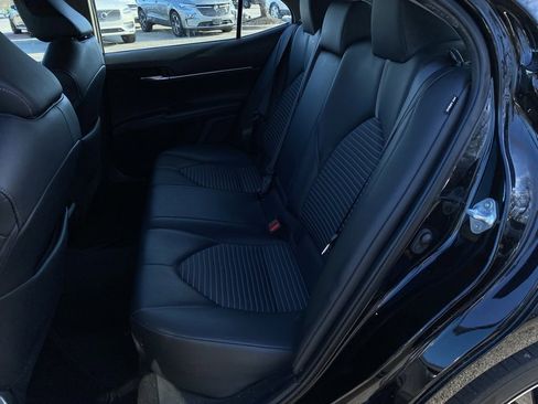Used 2023 Toyota Camry SE image 23