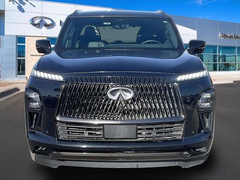 Used 2025 INFINITI QX80 Autograph AWD/4WD image 3