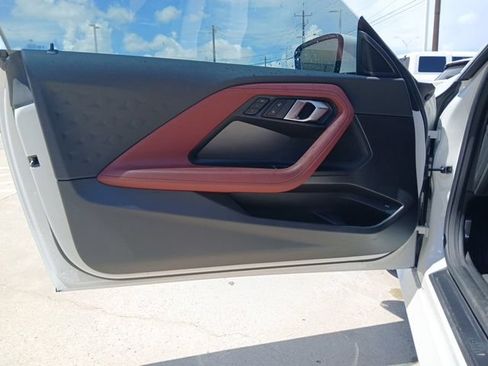 Used 2024 BMW 230i Coupe RWD image 16