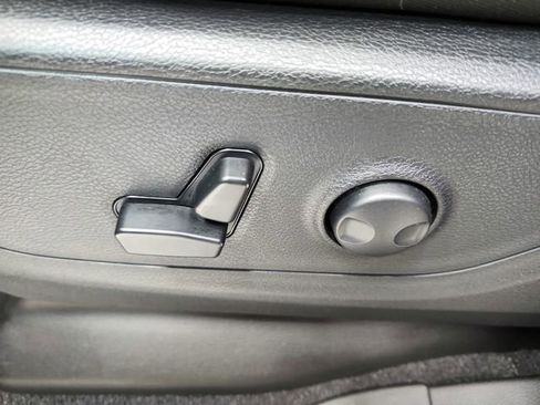 Used 2025 RAM 1500 Big Horn image 20