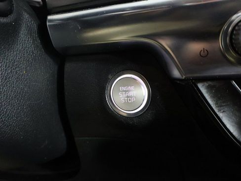 Used 2022 Kia Telluride LX image 38