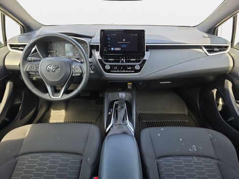 Used 2026 Toyota Corolla SE FWD image 9