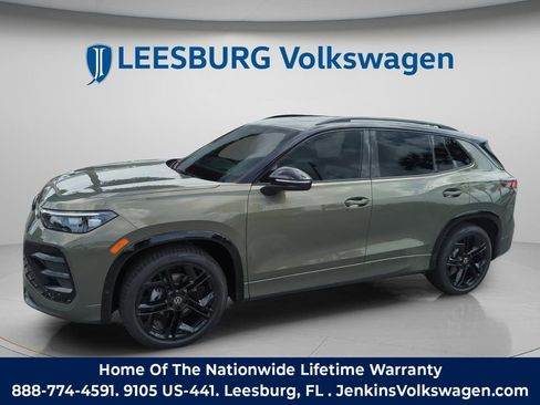 New 2026 Volkswagen Tiguan SE R-Line FWD image 13