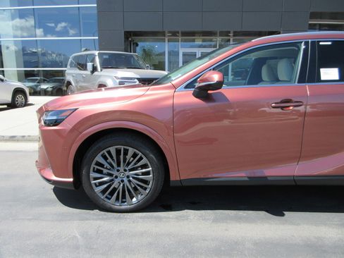 New 2026 Lexus RX 350 AWD image 2