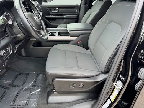 Used 2022 RAM 1500 Big Horn AWD/4WD image 12