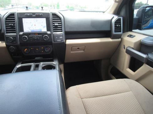 Used 2020 Ford F150 XLT w/ Equipment Group 302A Luxury RWD image 14