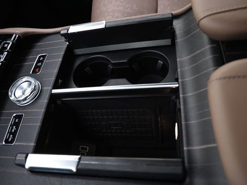 New 2026 Lincoln Navigator Black Label AWD/4WD image 29