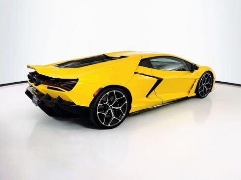Used 2024 Lamborghini Revuelto AWD/4WD image 5