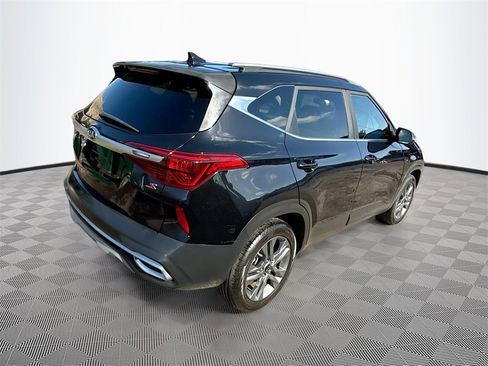 Used 2021 Kia Seltos S image 6