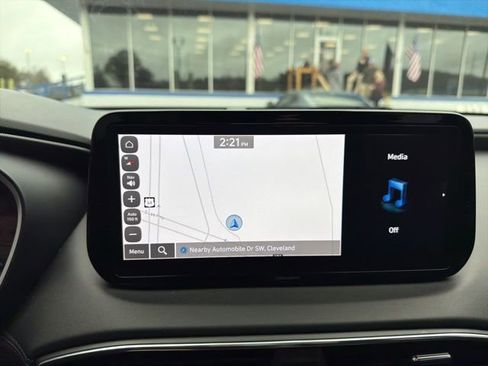 Used 2023 Hyundai Santa Fe SEL image 22