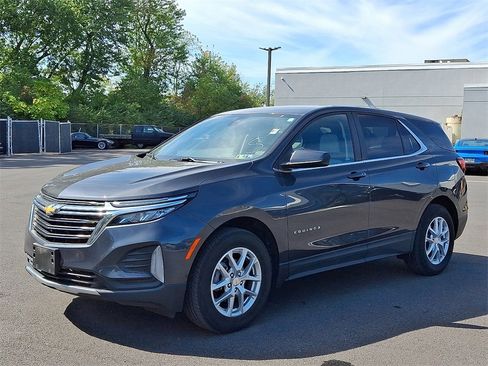 Used 2022 Chevrolet Equinox LT image 3