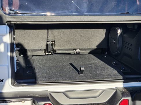 New 2026 Jeep Cherokee Limited image 20