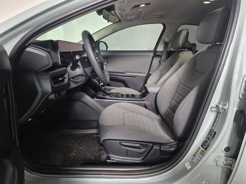 Used 2025 Kia K4 EX FWD image 14