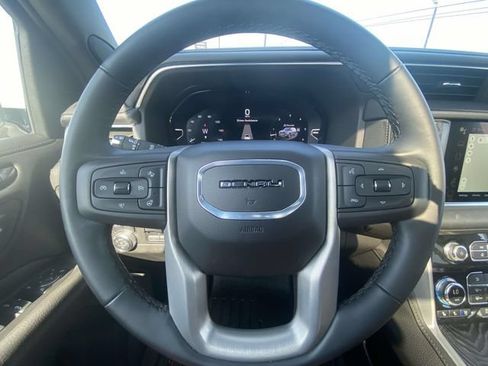 Used 2024 GMC Yukon Denali w/ Max Trailering Package AWD/4WD image 21