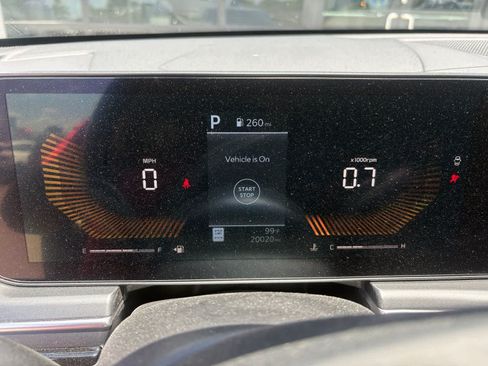 Used 2025 Kia K5 GT-Line w/ GT-Line Premium Package FWD image 3