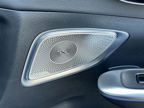 Used 2025 Mercedes-Benz C 300 4MATIC Sedan image 19