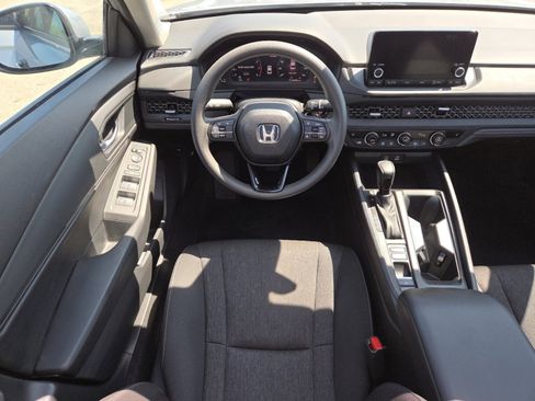 Used 2023 Honda Accord EX image 24