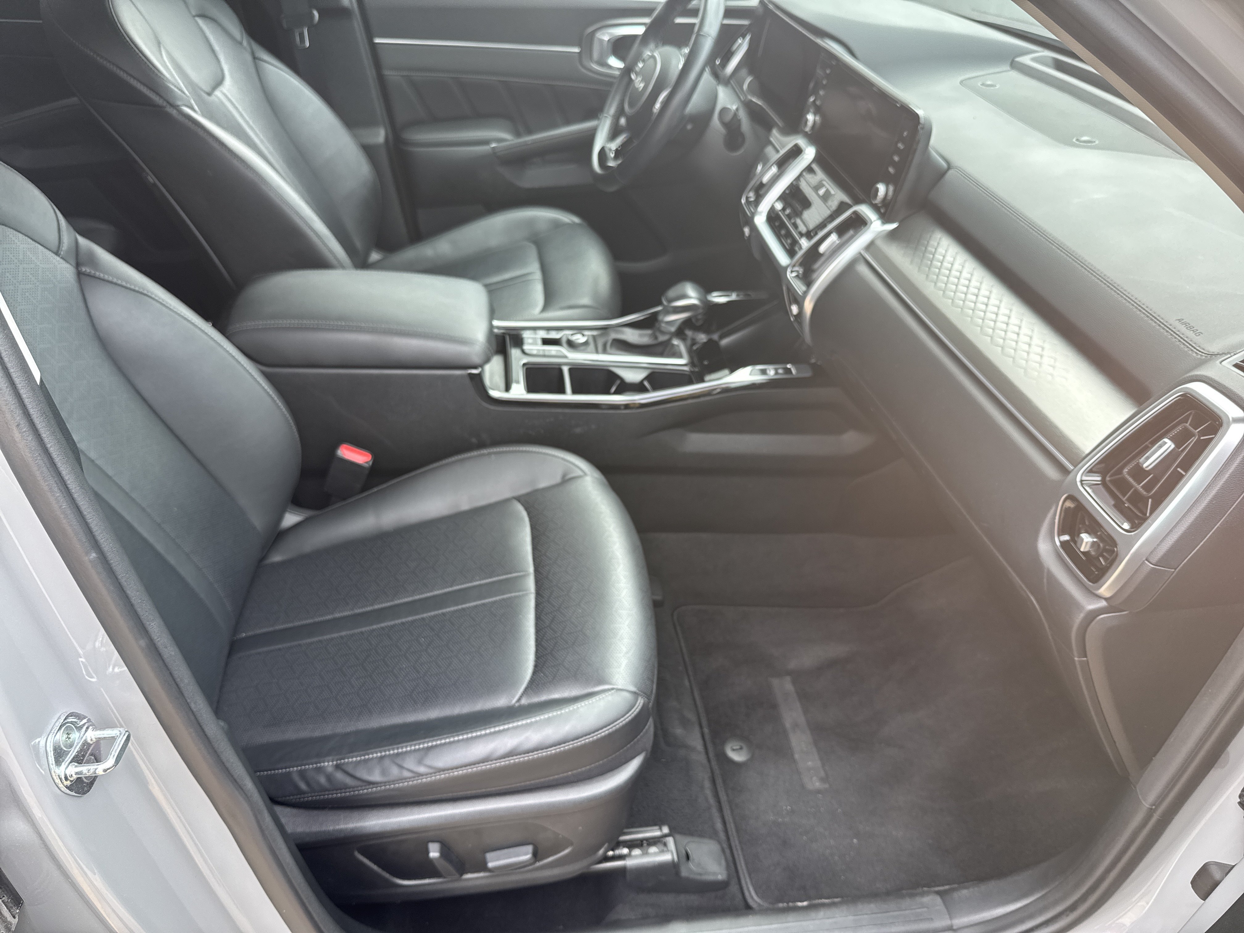 Used 2022 Kia Sorento SX AWD/4WD image 8