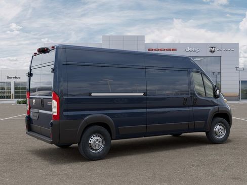New 2026 RAM ProMaster 2500 w/ Premium Convenience Group image 4