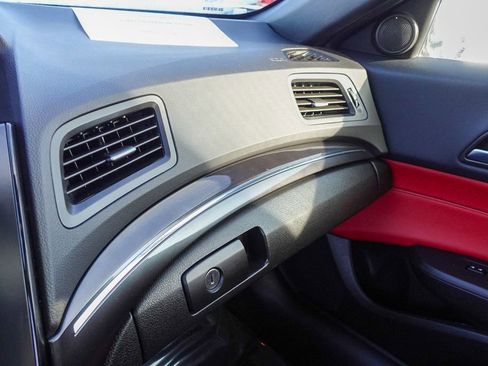 Used 2019 Acura ILX image 27