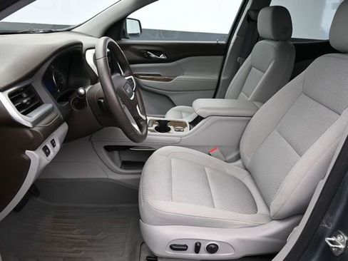 Used 2021 GMC Acadia SLE w/ Driver Convenience Package FWD image 25