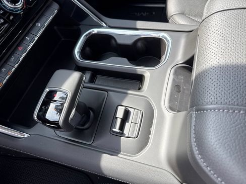New 2026 GMC Sierra 1500 Denali AWD/4WD image 28