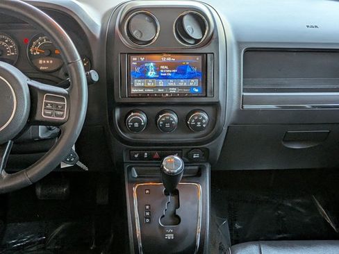 Used 2016 Jeep Patriot High Altitude image 14