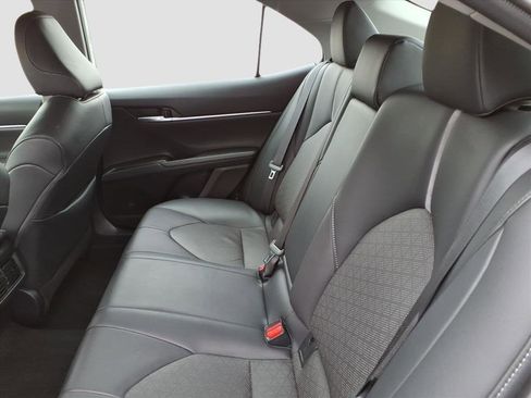 Used 2023 Toyota Camry XSE image 14