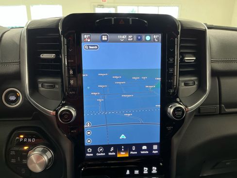 Used 2024 RAM 1500 Laramie image 33