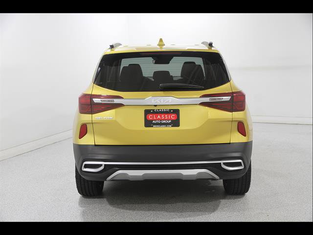 Used 2023 Kia Seltos SX w/ SX Sunroof Package AWD/4WD image 21