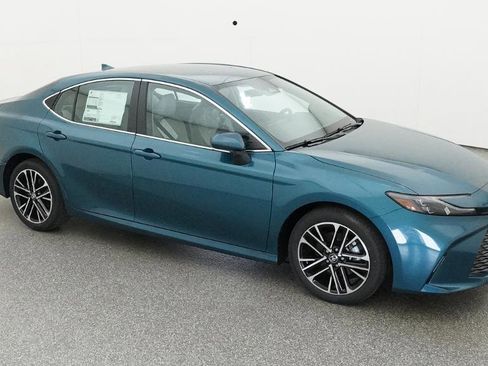 New 2026 Toyota Camry XLE FWD image 22