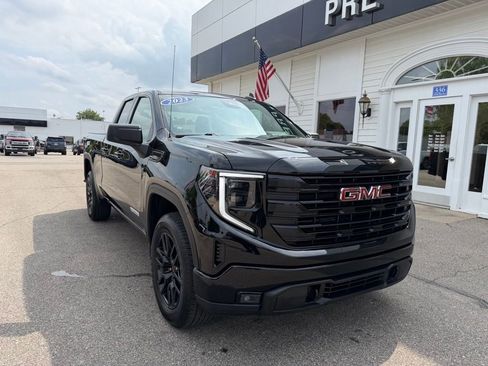Certified 2023 GMC Sierra 1500 Elevation AWD/4WD image 3