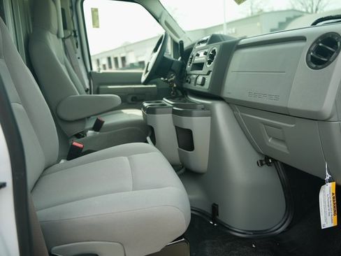 New 2025 Ford E-350 and Econoline 350 Super Duty w/ Power Equipment Group image 8